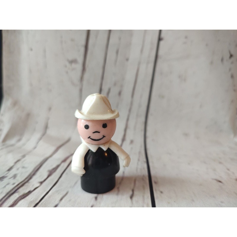 Fisher Price Little People Vintage Fireman Fire Man Dad Black White